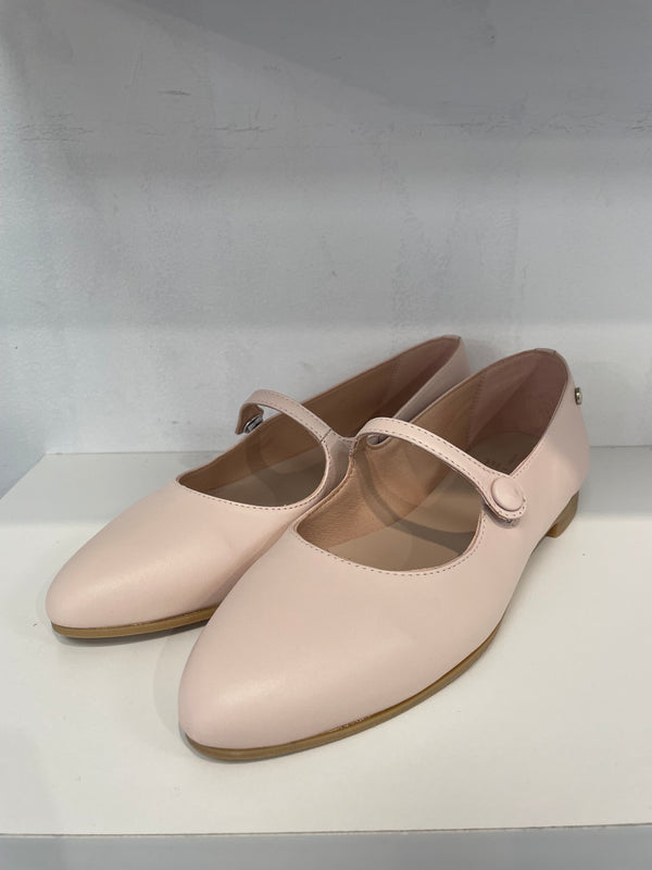 Manuela Rosa Pointed Mary Jane